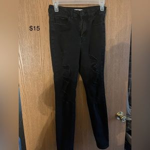 Black distressed jeans